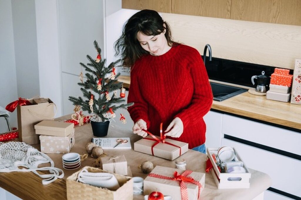 Plastic-Free Christmas Gifts